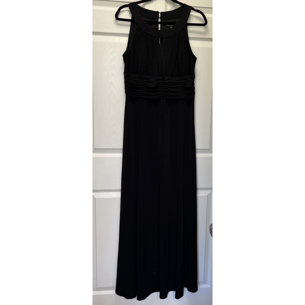 Signature by Sangria Black Long Maxi Gown SEXY Pleated stretch matte Plus Sz 16